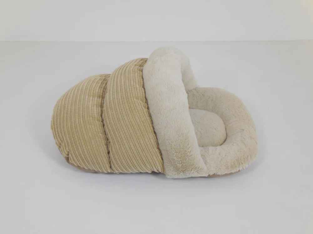Arlee Sly Slipper Bed 23" Snow Leopard Tan
